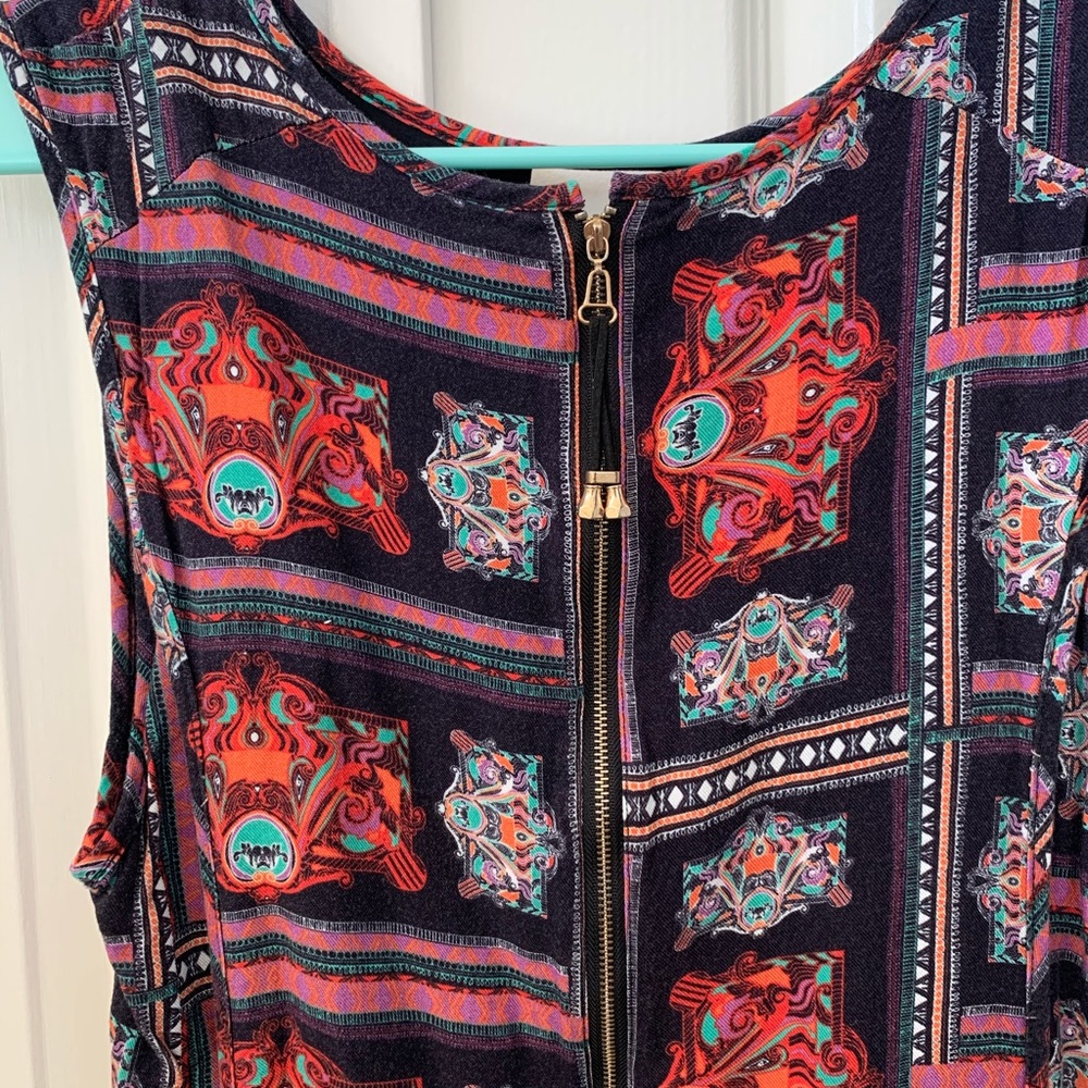 Cute Patterned Mini Dress / Top - Picture 7 of 8